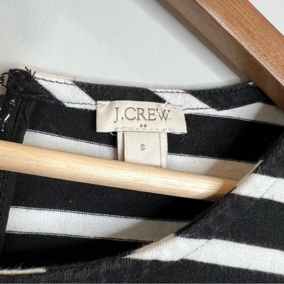J Crew Factory Womens Size Small Ruffle Sleeve Dress Black White Stripe Shift - Picture 7 of 10